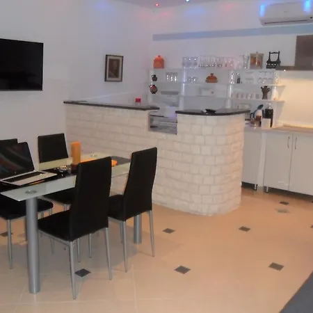 Apartment-julia Διαμέρισμα Brela