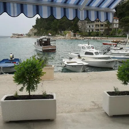 Apartment-julia Διαμέρισμα Brela